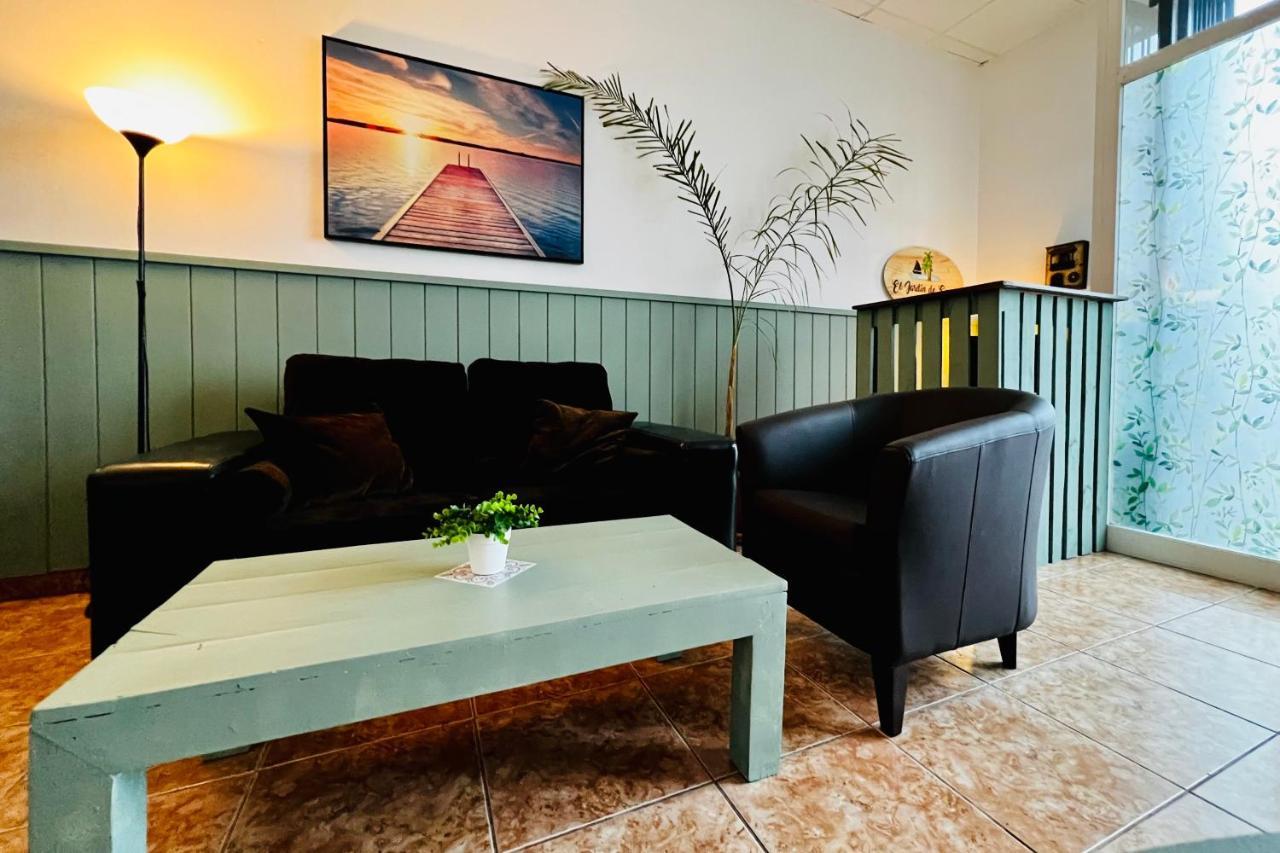 El Jardin De Iris Bed & Breakfast ซานตาครูซ เด เตเนริเฟ ภายนอก รูปภาพ