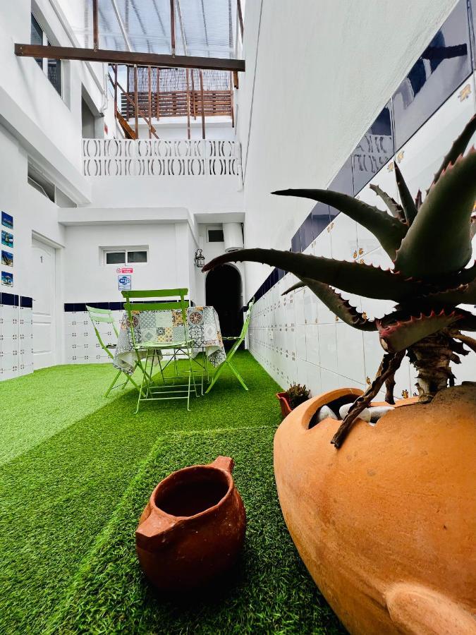 El Jardin De Iris Bed & Breakfast ซานตาครูซ เด เตเนริเฟ ภายนอก รูปภาพ